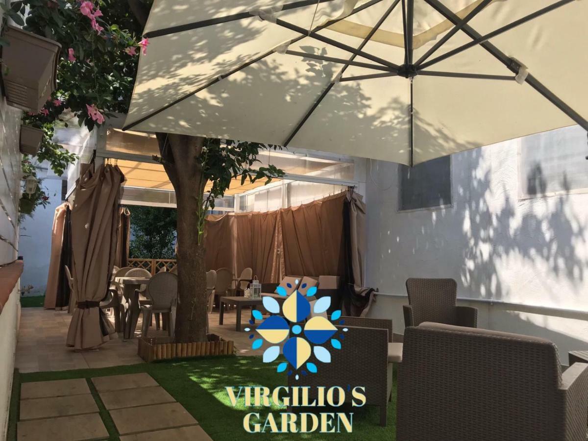 לינה וארוחת בוקר קסטלמרה די סטביה Virgilio'S Garden מראה חיצוני תמונה